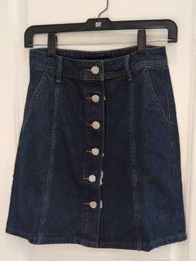 NWT Dark Blue Button-Front Denim Skirt - Women